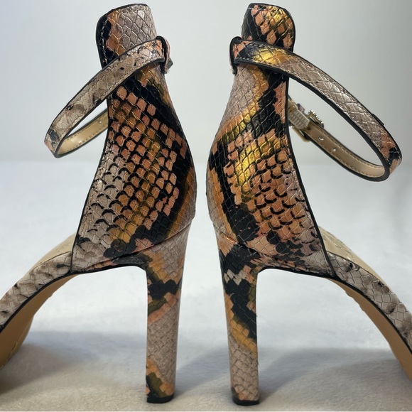 NWOB Vince Camuto Balindia Snakeskin 4” Ankle Strap Platform Sandals Size 5.5 - Picture 5 of 16